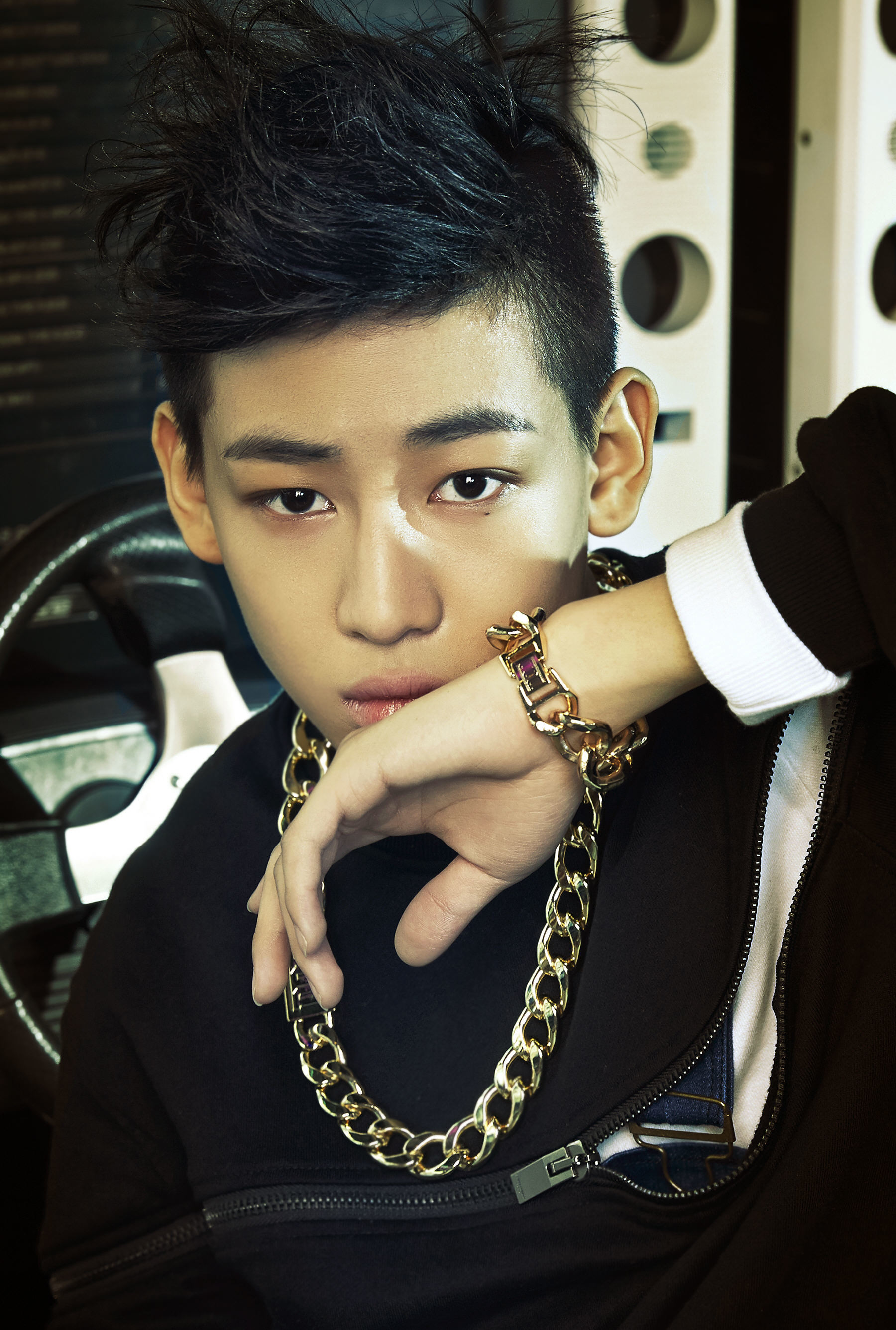 Jyp Korean Singer - j1z9vek