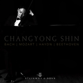 Piano Recital: Shin, Chang-Yong - BACH, J.S. / MOZART, W.A. / HAYDN, J. / BEETHOVEN, L. van 앨범 대표이미지