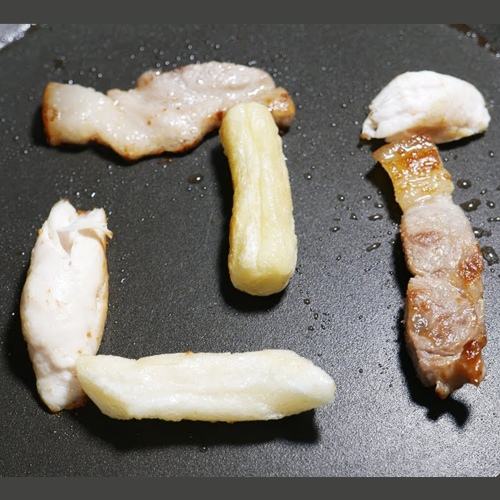 고기 떡볶이/과나 - 벅스 고기 떡볶이 / 과나