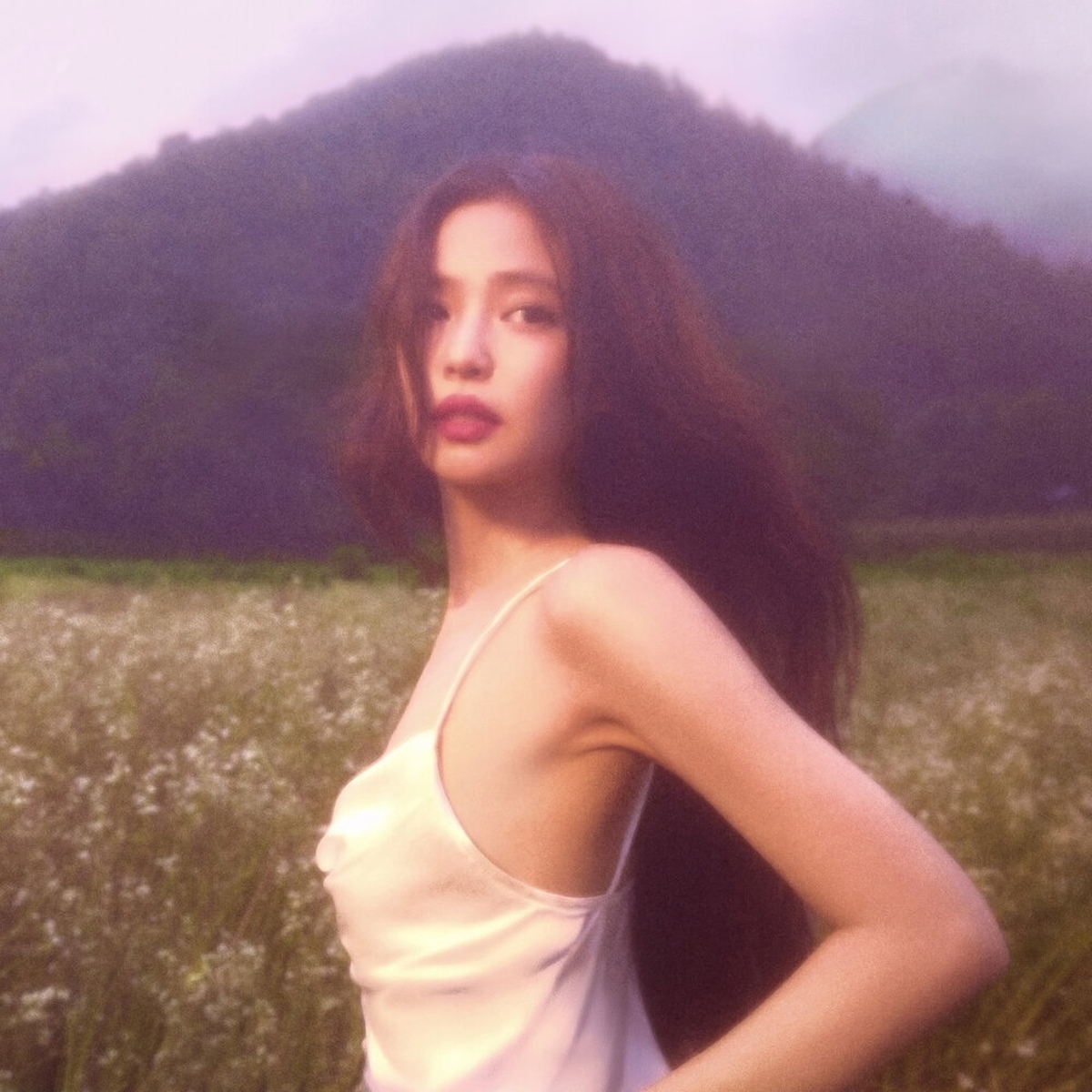 제니 (JENNIE)