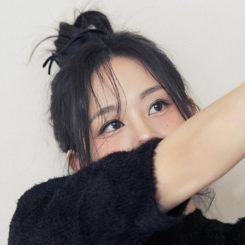 초승 (CHOSNG)