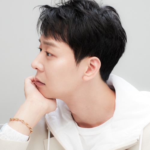 박유천