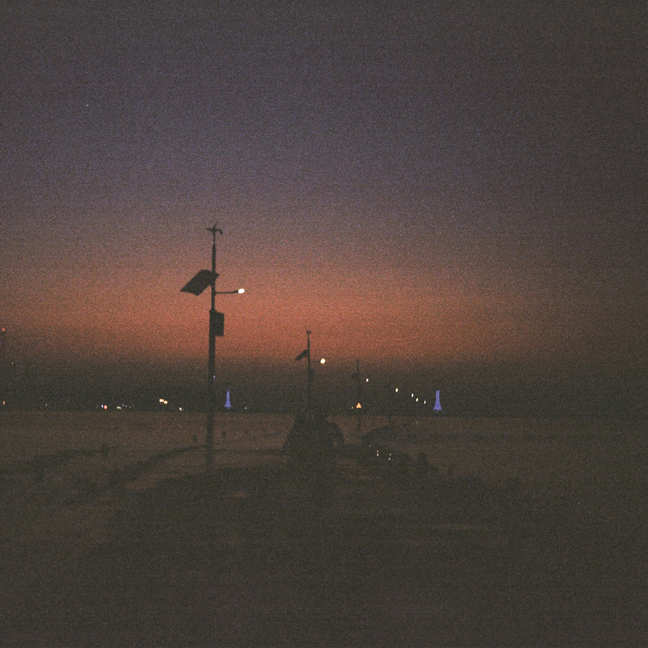 모트 이미지